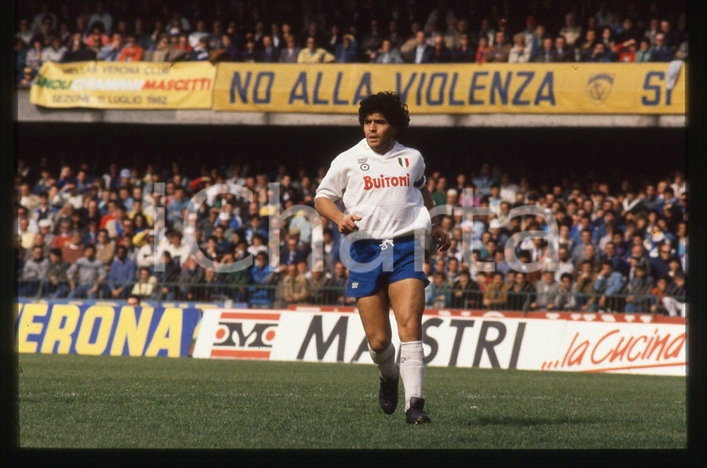Fotografia d epoca originale 35mm vintage slide 1988 SERIE A VERONA NAPOLI 11 Diego Armando MARADONA  Gara 1