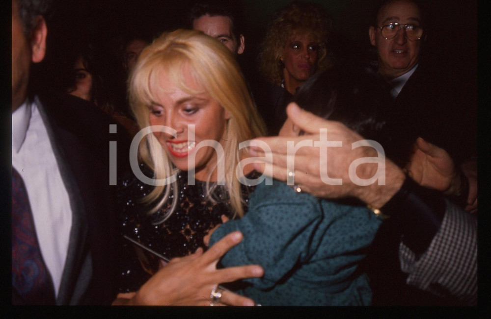 Fotografia d epoca originale 35mm vintage slide 1990 FESTIVAL SANREMO Claudia VILLAFANE Giannina MARADONA 4 1