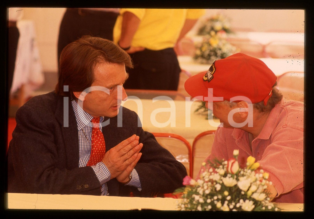 Fotografia d epoca originale 35mm vintage slide 1990 ca FORMULA1 Luca CORDERO di MONTEZEMOLO con Niki LAUDA 1