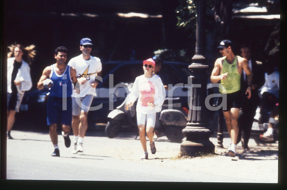 35mm vintage slide* 1990 ca ROMA MADONNA Louise Veronica CICCONE - Jogging 5