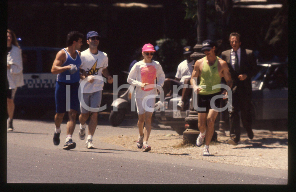 35mm vintage slide* 1990 ca ROMA MADONNA Louise Veronica CICCONE - Jogging 17 