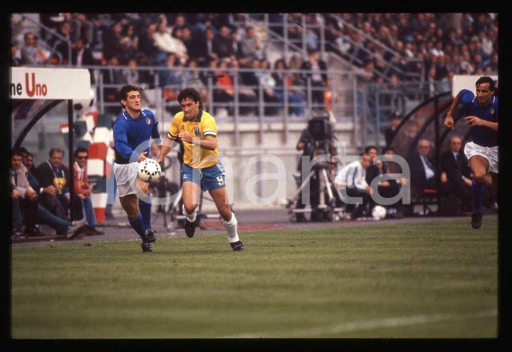 35mm vintage slide* 1989 BOLOGNA ITALIA vs BRASILE 0-1 Ciro FERRARA e CARECA 2