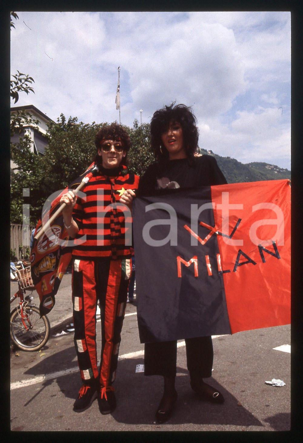 35mm vintage slide* 1988 MILAN CALCIO Tifose rossonere festeggiano scudetto