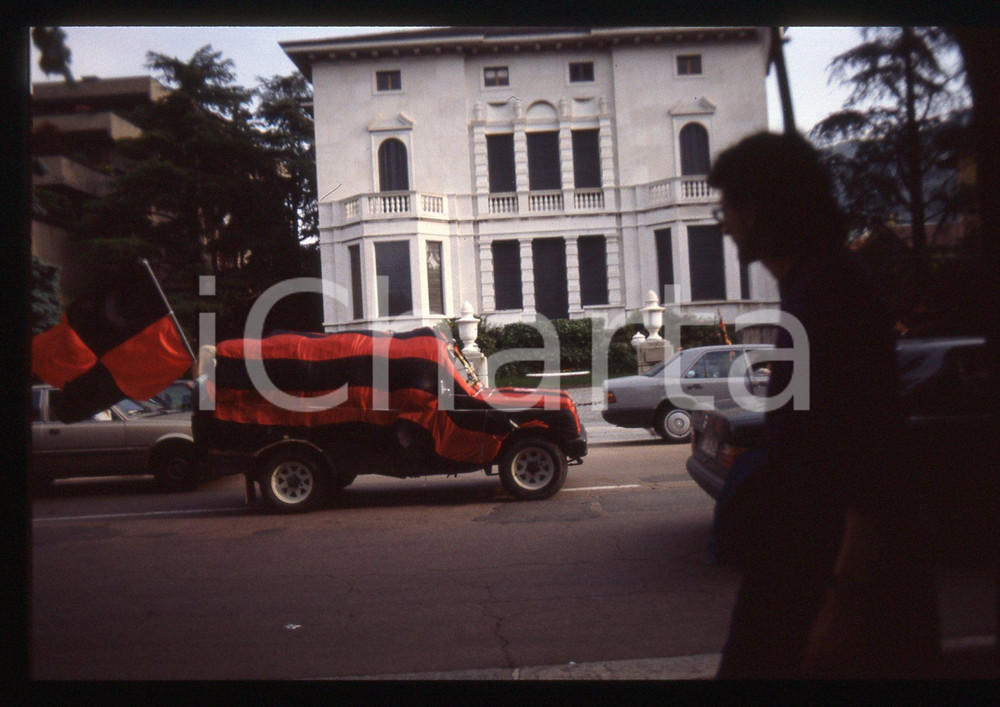 35mm vintage slide* 1988 COMO Tifosi MILAN in festa dopo conquista scudetto 17