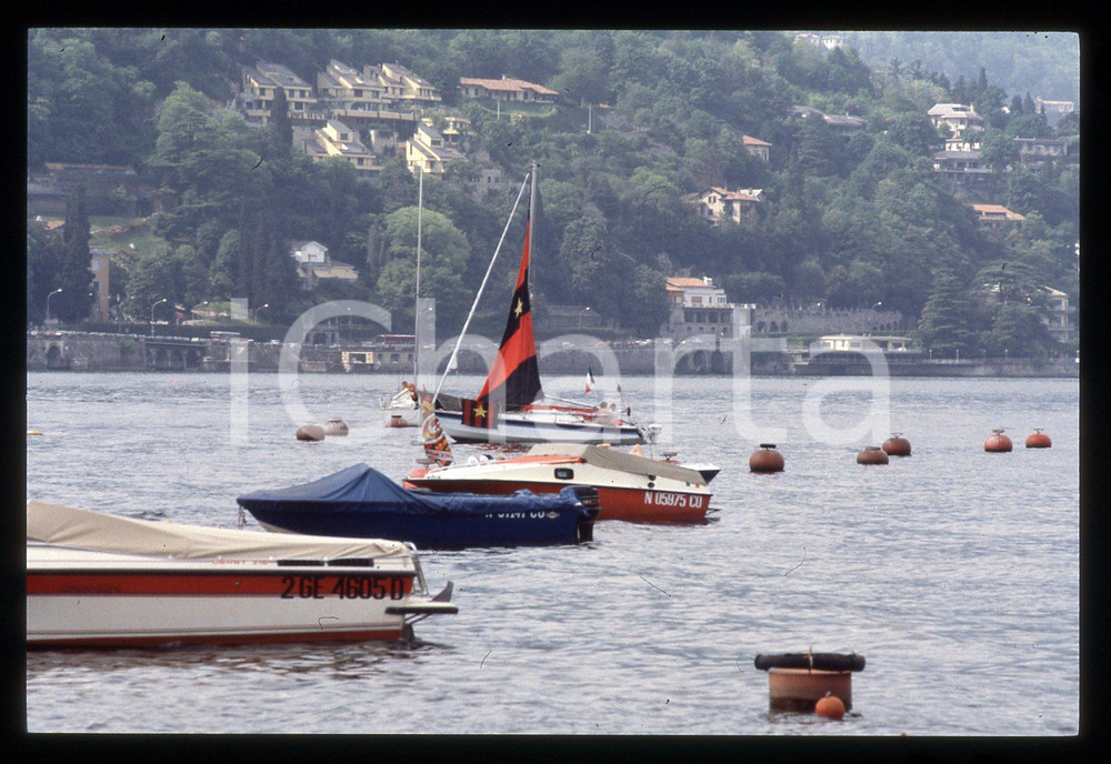35mm vintage slide* 1988 COMO Tifosi A.C. MILAN su barca a vela