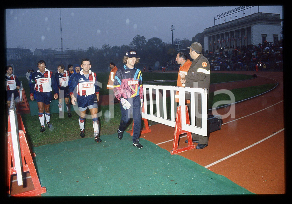 35mm vintage slide* 1990 ca MILANO CALCIO Nazionale Piloti F1 a fine partita (2)