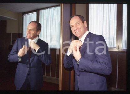 35mm vintage slide* 1992 ca PSI Italian politician Paris DELL'UNTO Portrait (8)