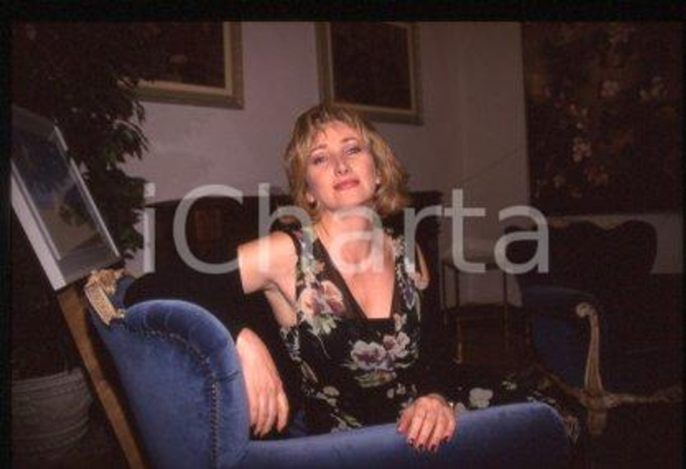 35mm vintage slide* 1998 ca RAI1 ITALY - Portrait of Actress Lunetta SAVINO (10)