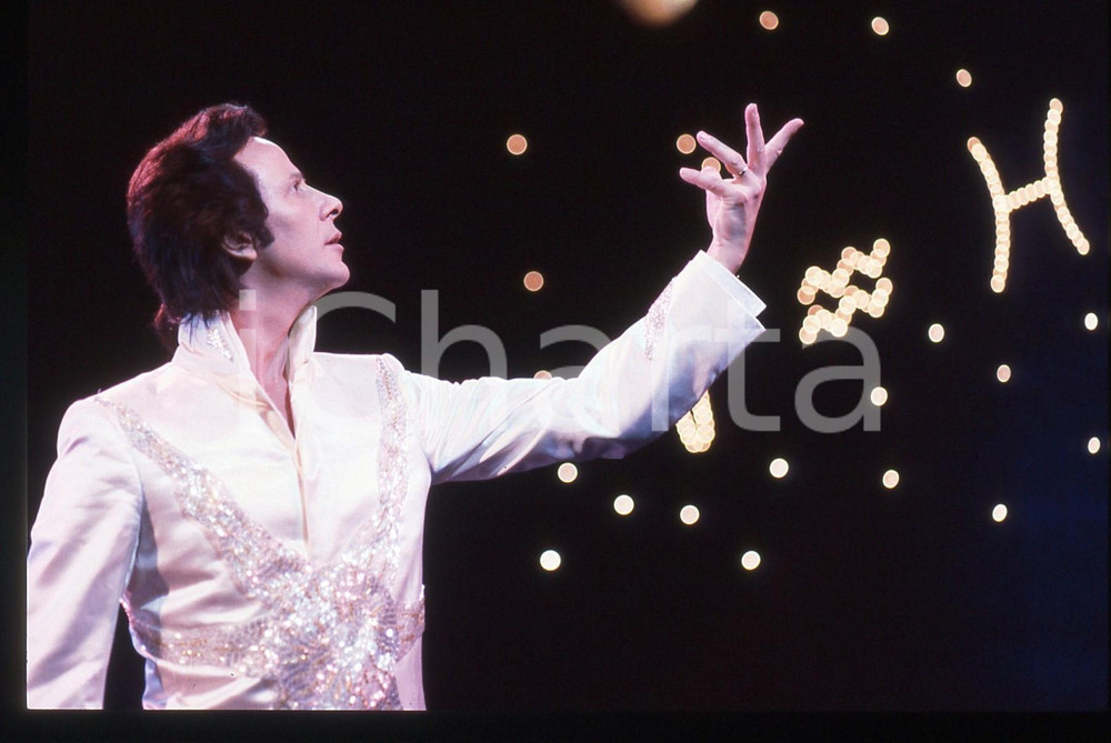 35mm vintage slide* 1984 RAI 2 IL TRAPPOLONE Mago SILVAN - Gioco di prestigio 32