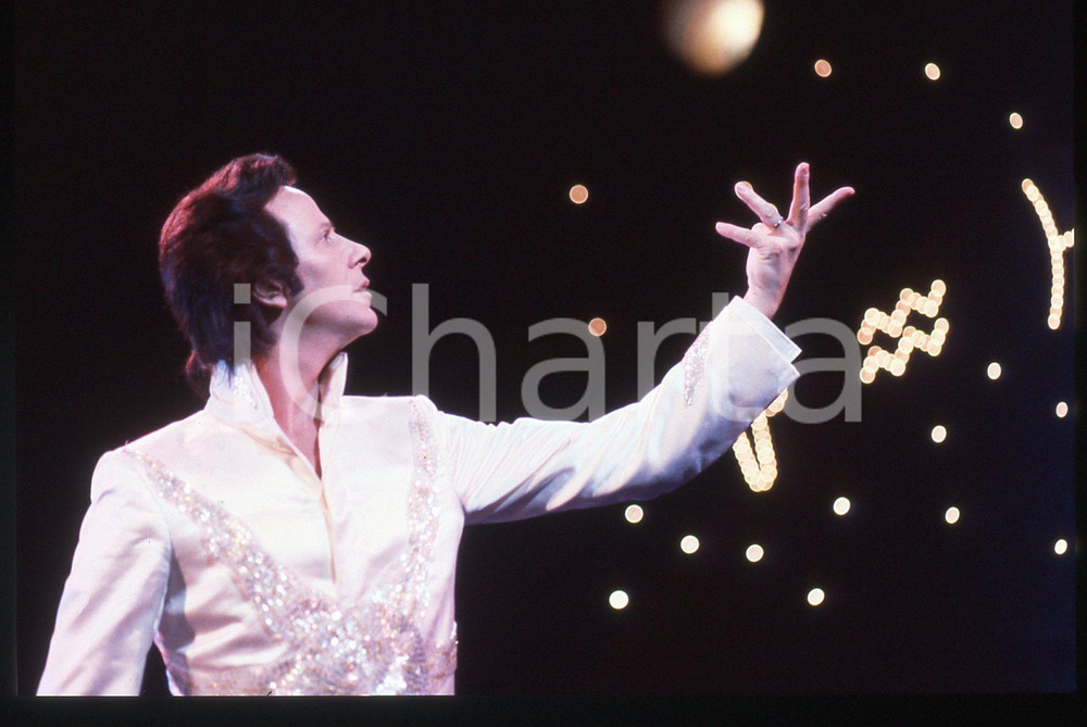35mm vintage slide* 1984 RAI 2 IL TRAPPOLONE Mago SILVAN - Gioco di prestigio 33