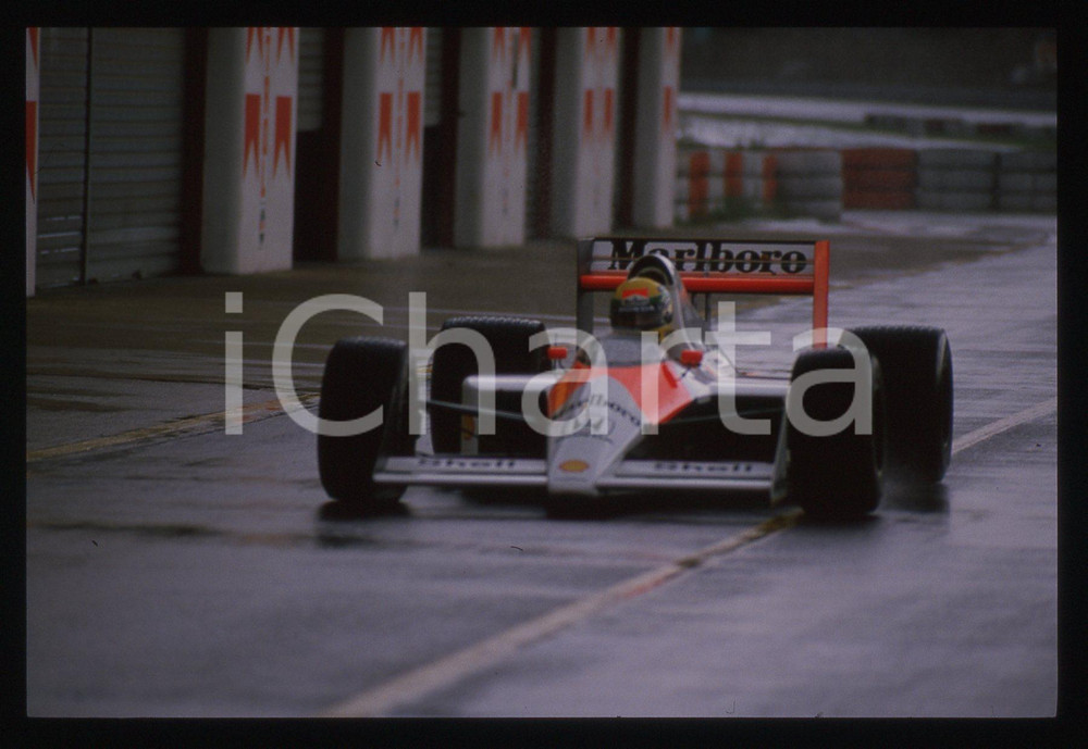 Fotografia d epoca originale 35mm vintage slide 1988 GP SAN MARINO Ayrton SENNA su MCLAREN MP4/4  Prove 1