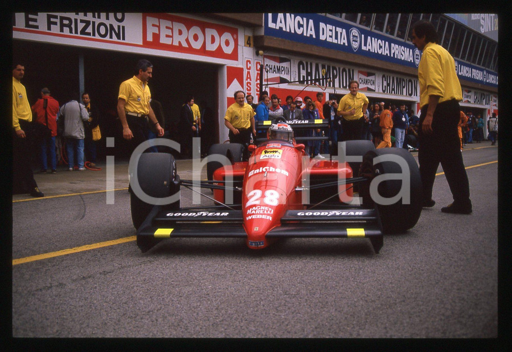 35mm vintage slide* 1988 GP SAN MARINO Gerhard BERGER FERRARI F1-87/88C ai box 2