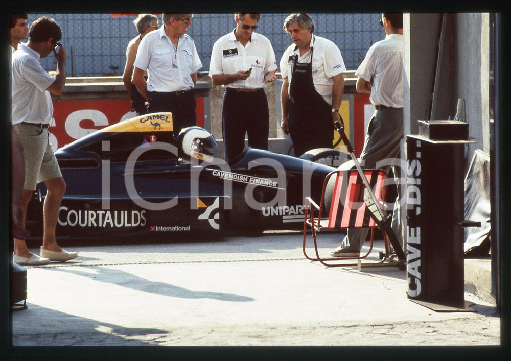 35mm vintage slide* 1988 GP SAN MARINO Jonathan PALMER su TYRRELL 017 - Box