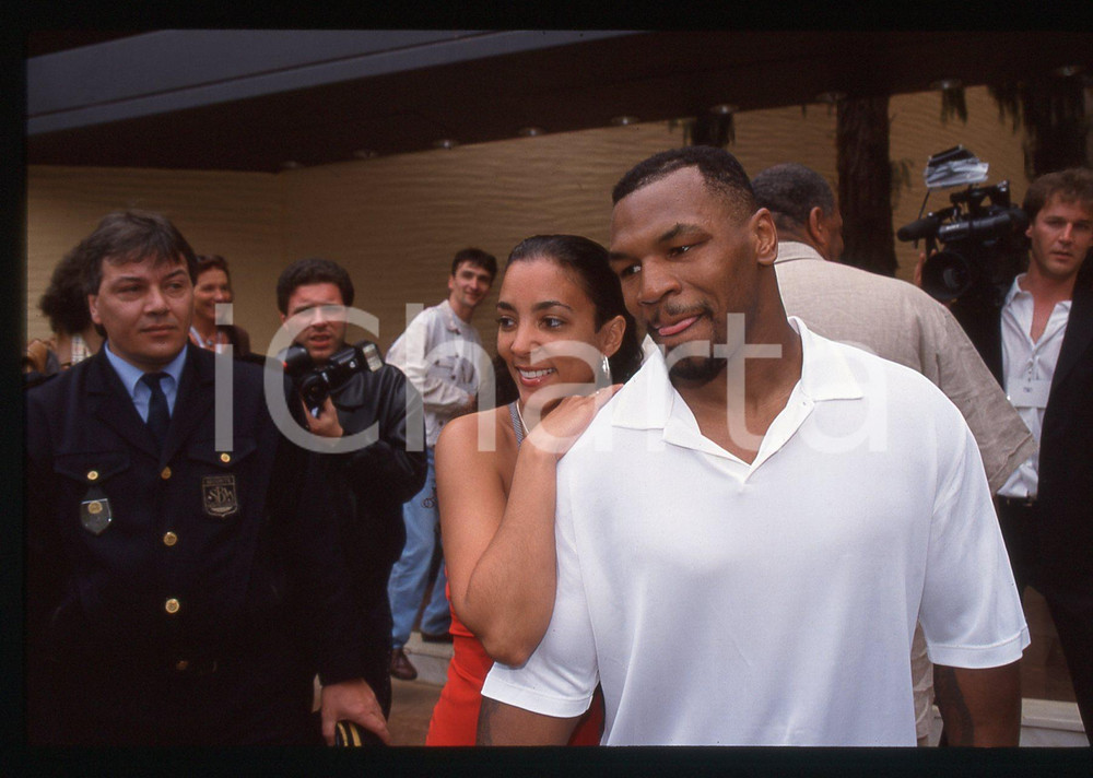 35mm vintage slide* 1998 MONACO Mike TYSON Monica TURNER - WORLD MUSIC AWARDS 37