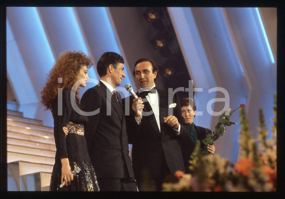 Fotografia d epoca originale 35mm vintage slide 1987 SANREMO Francesco MOSER Pippo BAUDO Flavia FORTUNATO 1