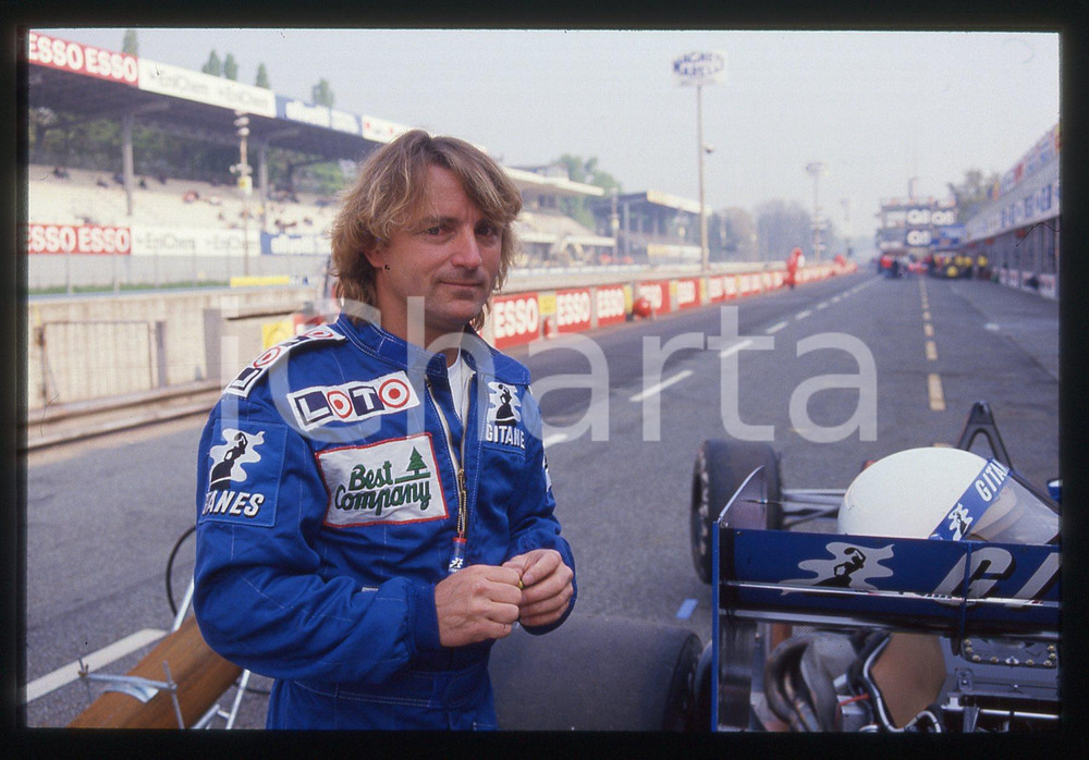 35mm vintage slide* 1989 GP MONZA Renè ARNOUX ai box con LIGIER JS33 (3)
