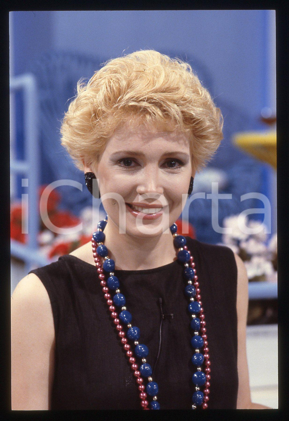 35mm vintage slide* 1990 ca COSTUME Didi LEONI Ritratto della giornalista (5)