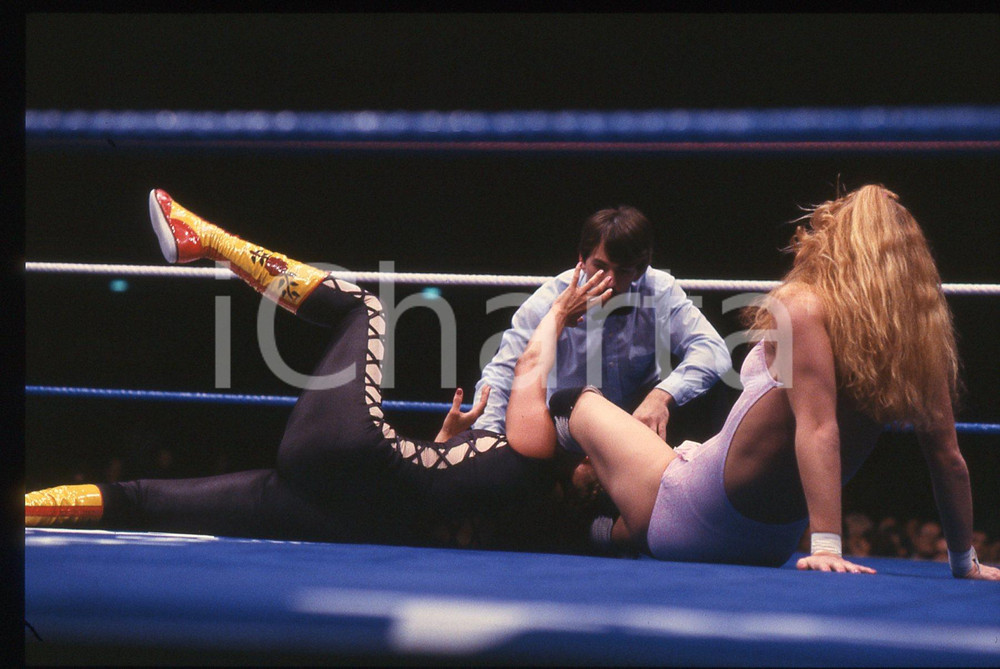 35mm vintage slide* 1987 MILANO WWF Velvet McINTYRE vs SENSATIONAL SHERRI 8