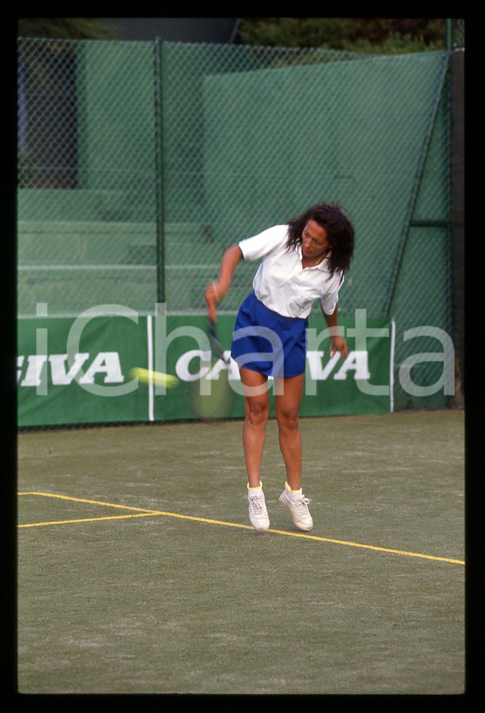 35mm vintage slide* 1995 ca SARDEGNA Carmen LASORELLA gioca a tennis (3)