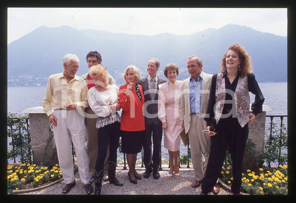 35mm vintage slide* 1990 CERNOBBIO - VILLA D'ESTE James COBURN Eva Marie SAINT 9