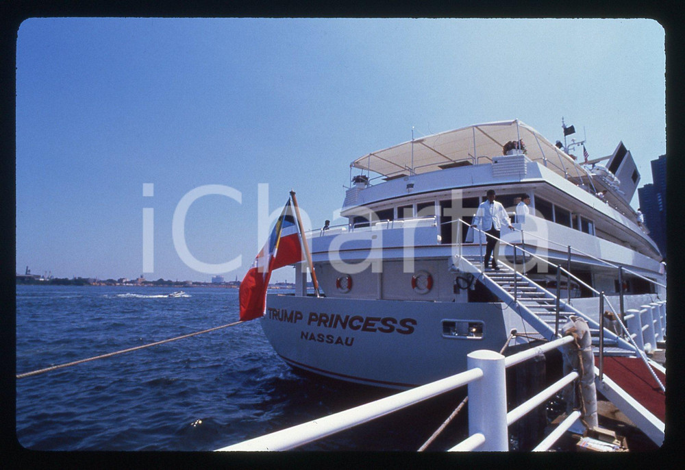 35mm vintage slide* 1988 NEW YORK - Crew on the deck of THE TRUMP PRINCESS (4)