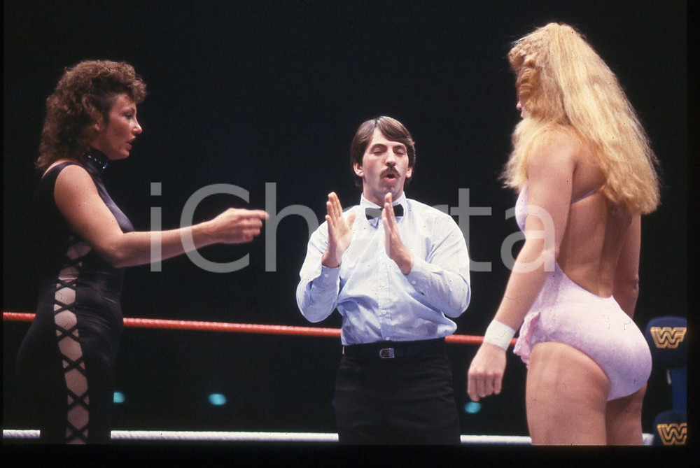 35mm vintage slide* 1987 MILANO - WWF Velvet MCINTYRE vs SENSATIONAL SHERRI 17