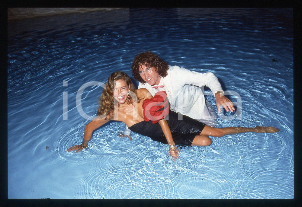 35mm vintage slide* 1988 COSTUME - Ana OBREGON e Gianfranco BULLO in piscina (6)