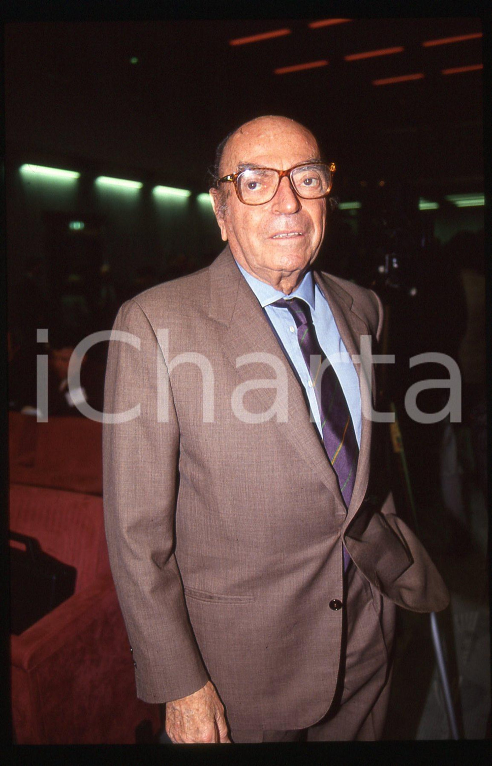 35mm vintage slide* 1990 ca COSTUME Nuccio BERTONE Ritratto dell'imprenditore 8