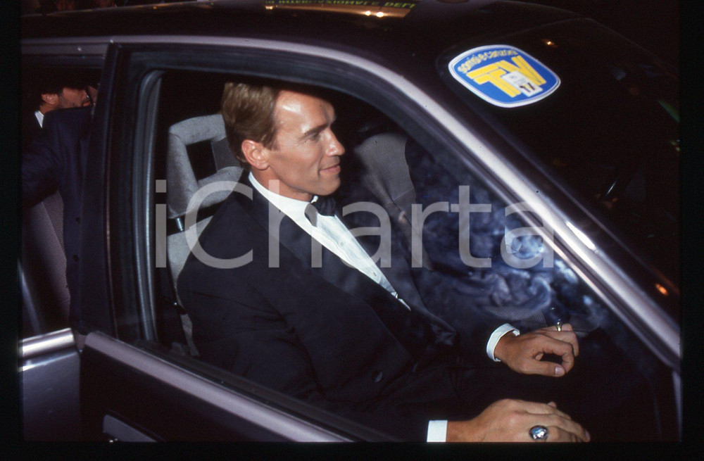 35mm vintage slide* 1992 MILANO Arnold SCHWARZENEGGER alla NOTTE dei TELEGATTI 2