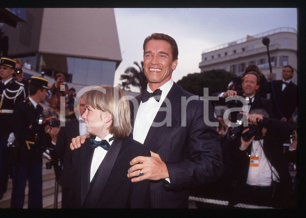 35mm vintage slide* 1993 FESTIVAL CANNES Arnold SCHWARZENEGGER Austin O'BRIEN 28