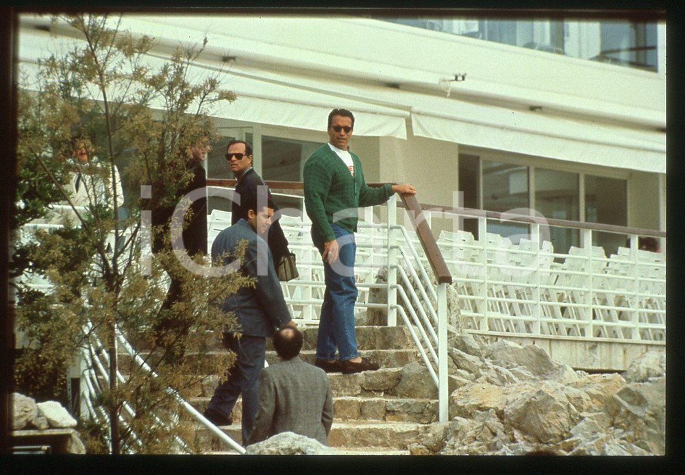 35mm vintage slide* 1991 ANTIBES Arnold SCHWARZENEGGER all'HOTEL du CAP-EDEN-ROC