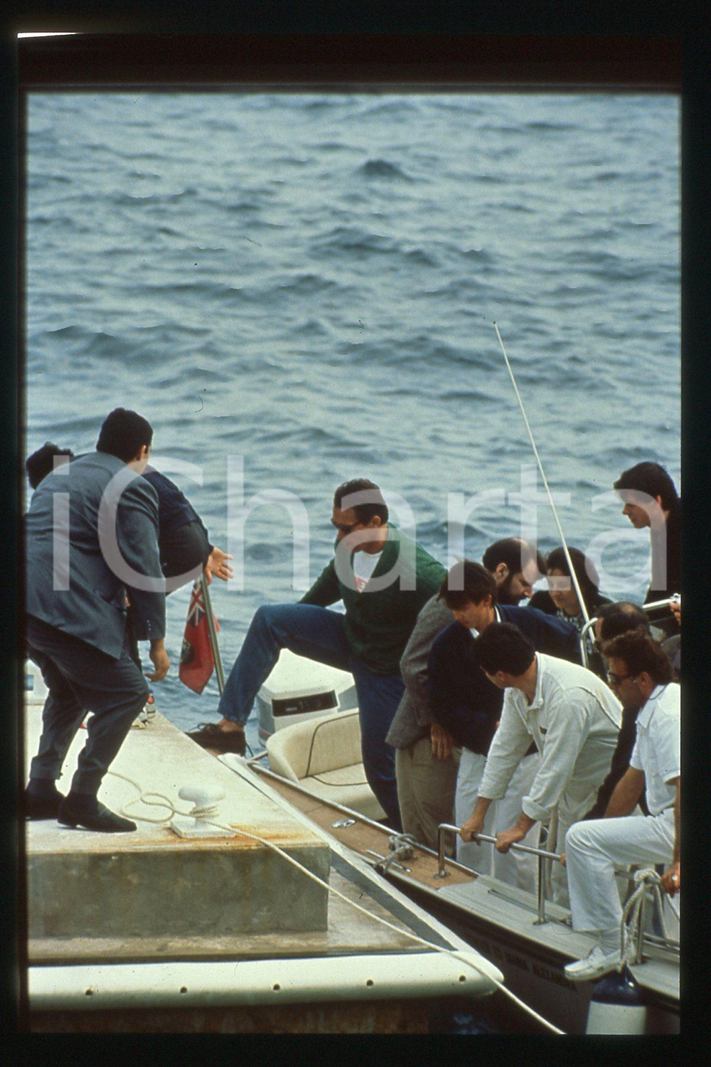 35mm vintage slide* 1991 CANNES - Arnold SCHWARZENEGGER paparazzato in barca (7)