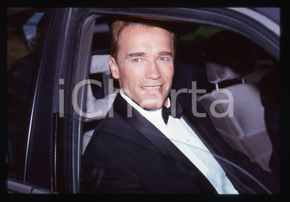 35mm vintage slide* 1992 MILANO Arnold SCHWARZENEGGER alla NOTTE dei TELEGATTI 4