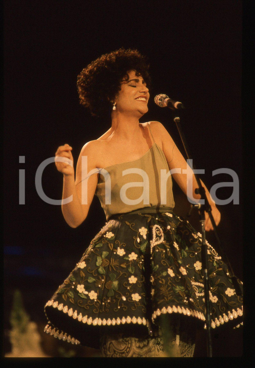 35mm vintage slide* 1990 FESTIVAL SANREMO Mia MARTINI - LA NEVICATA DEL '56 (10)