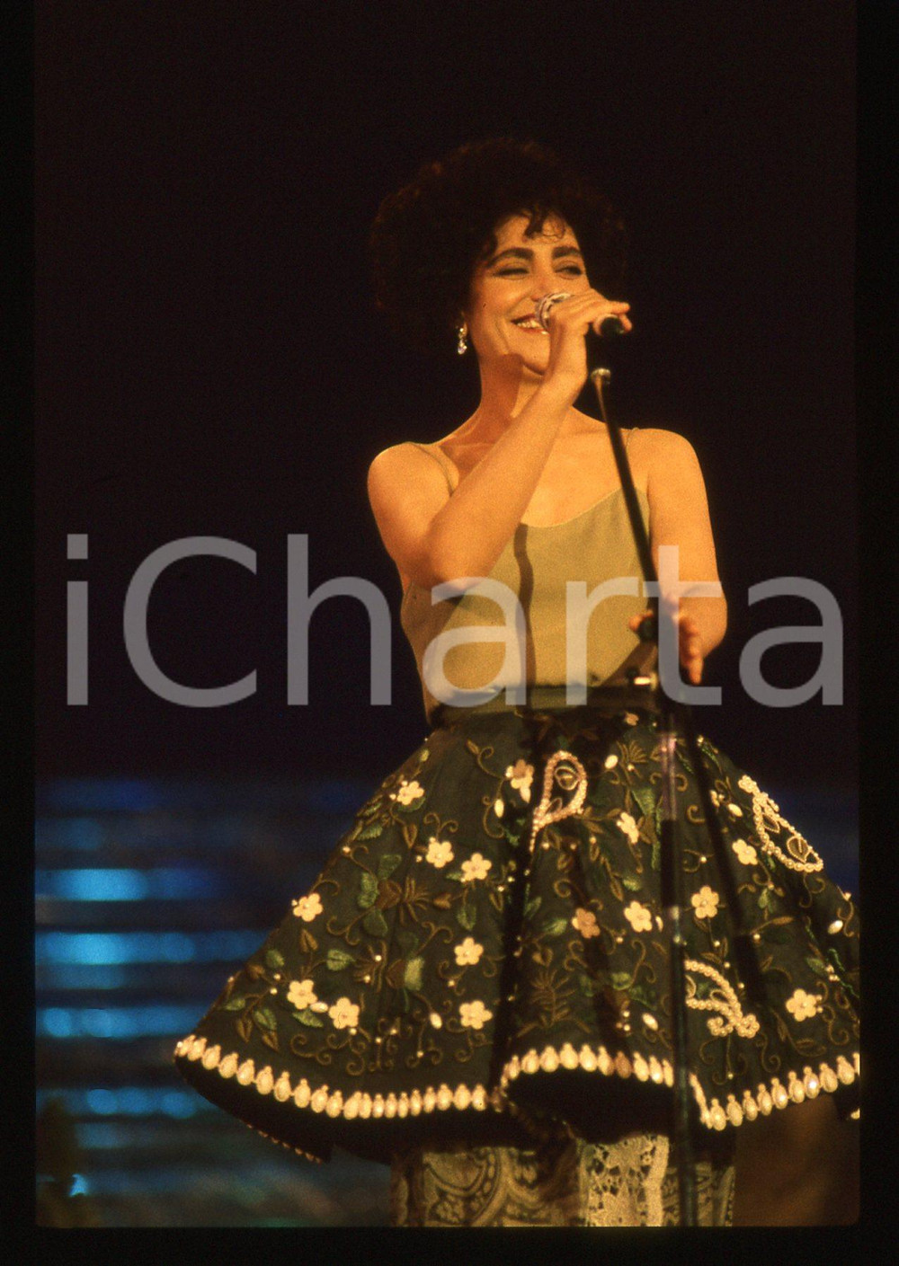 35mm vintage slide* 1990 FESTIVAL SANREMO Mia MARTINI - LA NEVICATA DEL '56 (16)