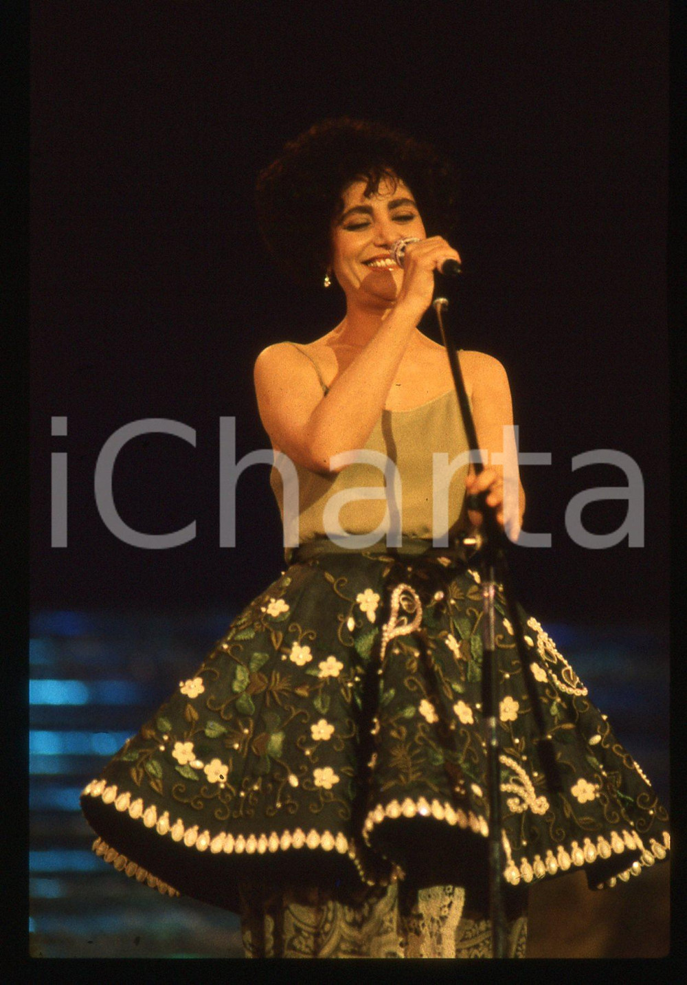 35mm vintage slide* 1990 FESTIVAL SANREMO Mia MARTINI - LA NEVICATA DEL '56 (17)