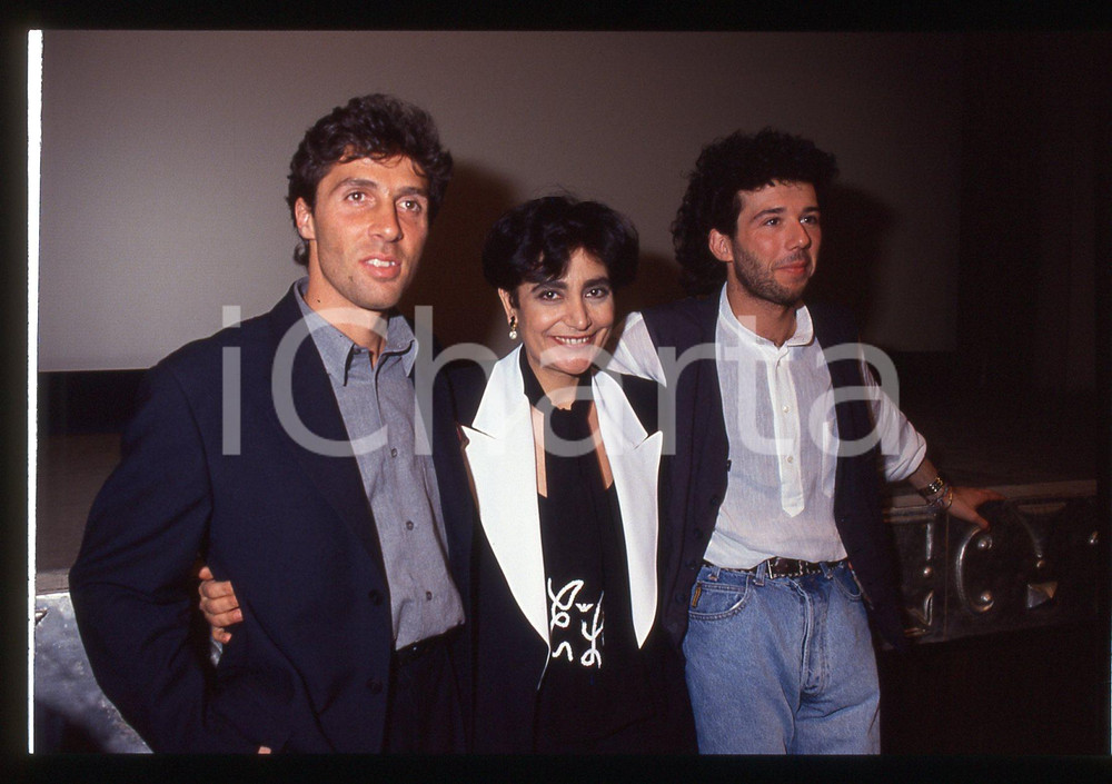 35mm vintage slide* 1992 SANREMO - Luca BARBAROSSA Mia MARTINI Paolo VALLESI (4)