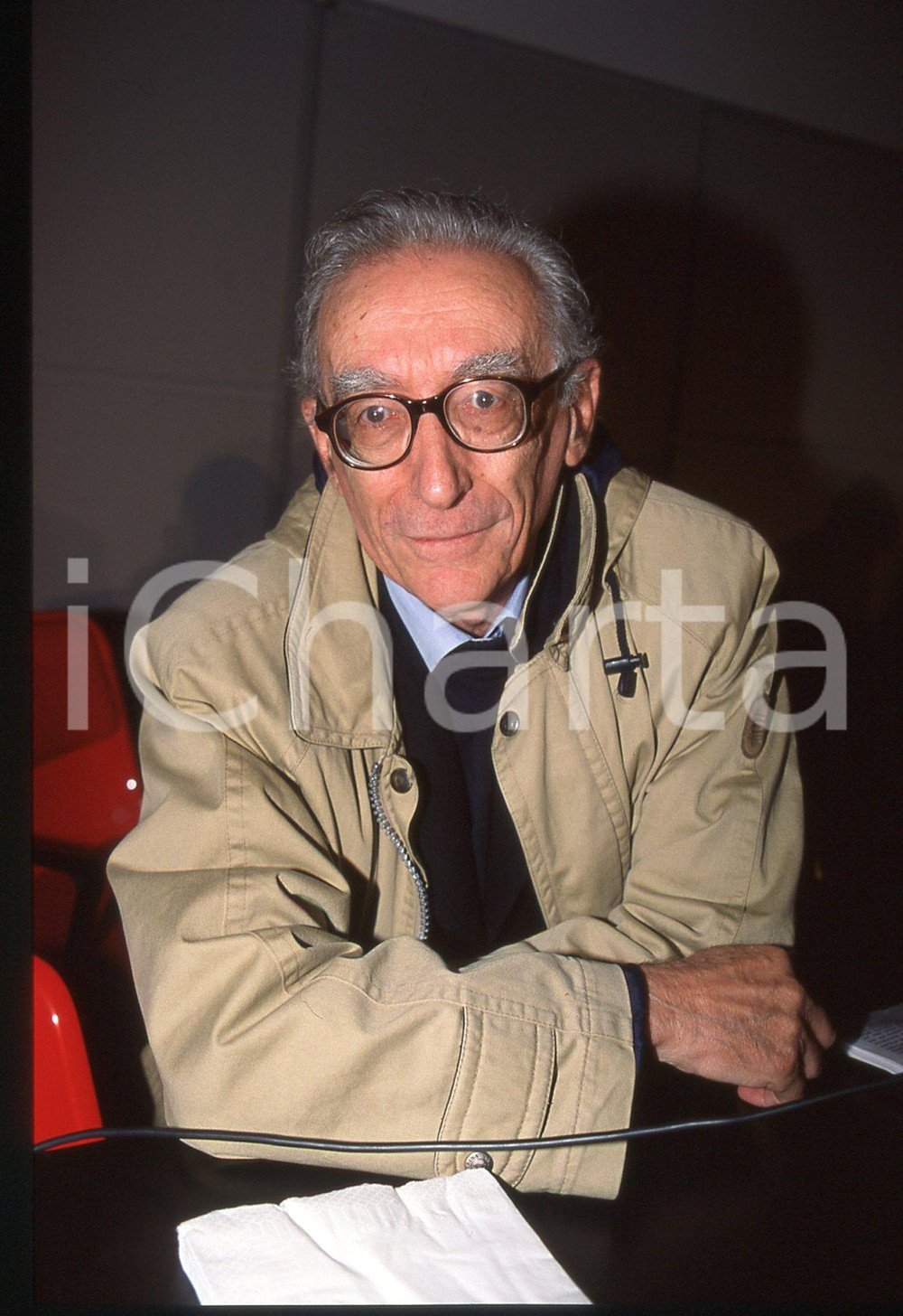 35mm vintage slide* 1995 ca COSTUME - Franco LOI Ritratto dello scrittore (2)