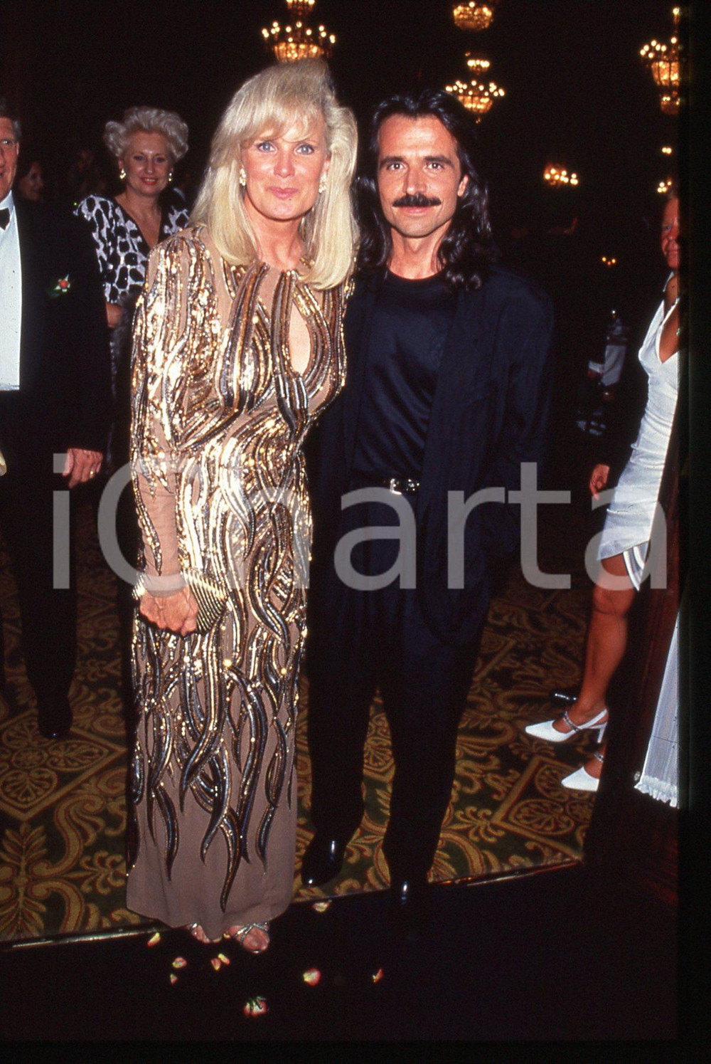 35mm vintage slide* 1993 MONTECARLO - Linda EVANS e YANNI ai WORLD MUSIC AWARDS