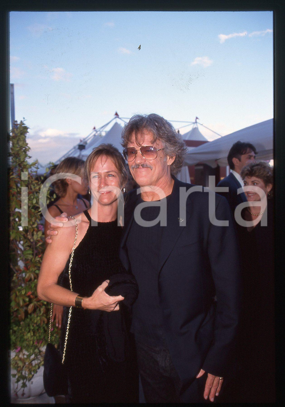 35mm vintage slide* 1998 VENEZIA LIDO - Kris KRISTOFFERSON e Lisa MEYERS