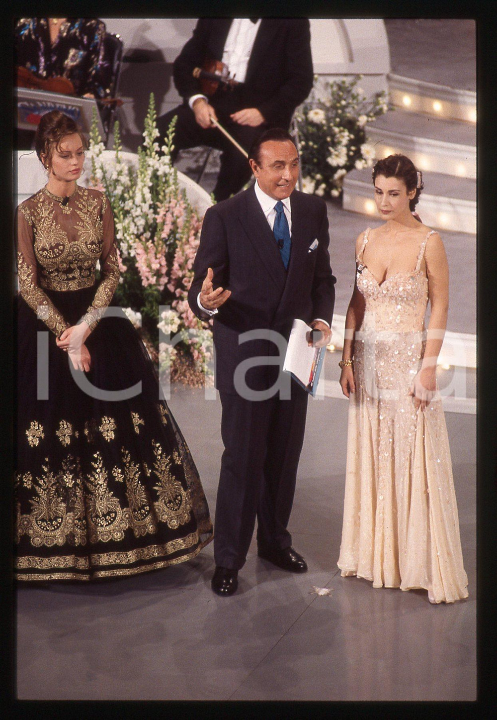 35mm vintage slide*1995 FESTIVAL SANREMO Anna FALCHI Claudia KOLL Pippo BAUDO 37