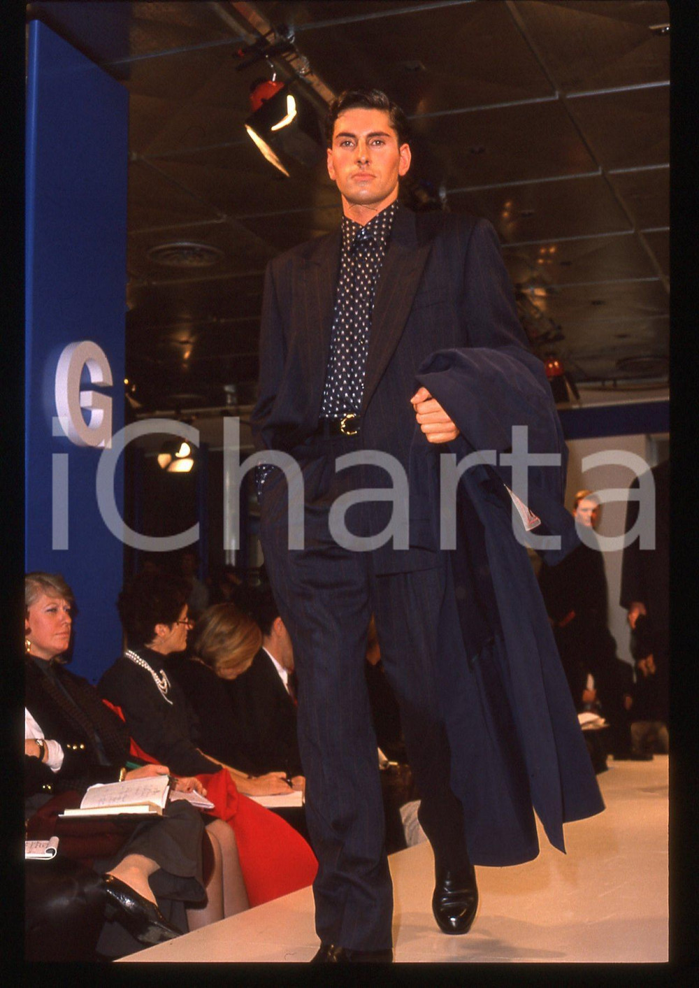 35mm vintage slide* 1989 MILANO - Sfilata Enrico COVERI Autunno-Inverno (28)