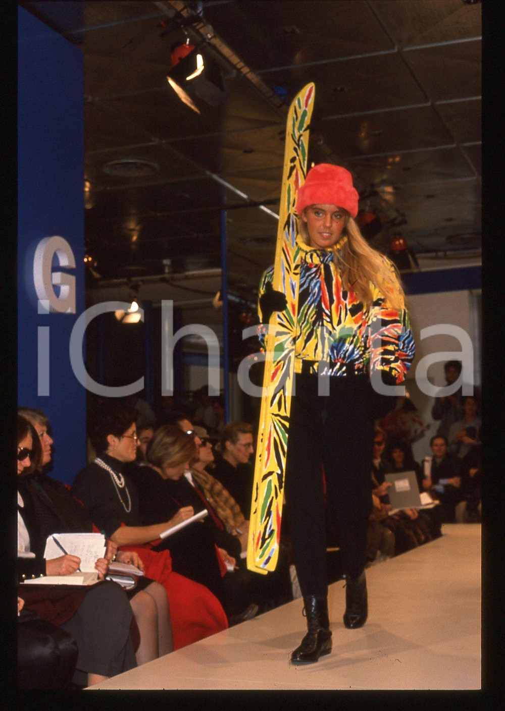 35mm vintage slide* 1989 MILANO - Sfilata Enrico COVERI Autunno-Inverno (32)