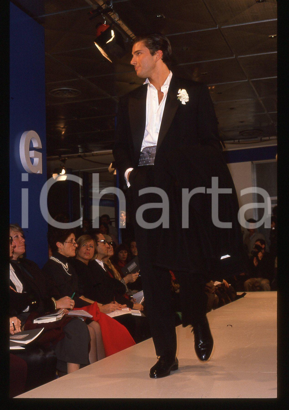 35mm vintage slide* 1989 MILANO - Sfilata Enrico COVERI Autunno-Inverno (33)