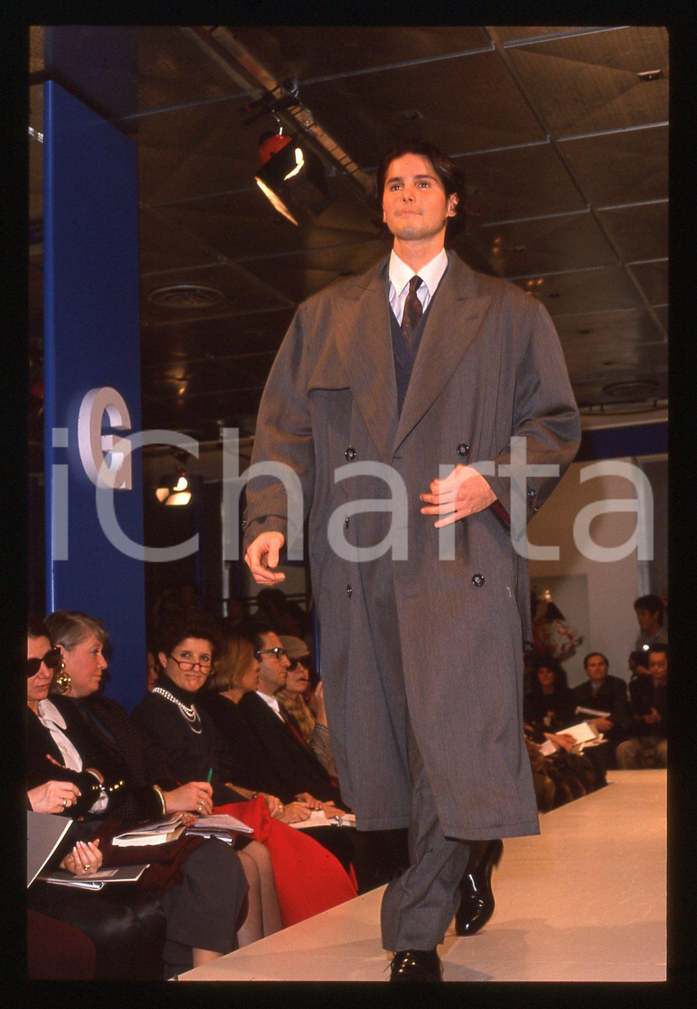 35mm vintage slide* 1989 MILANO - Sfilata Enrico COVERI Autunno-Inverno (34)