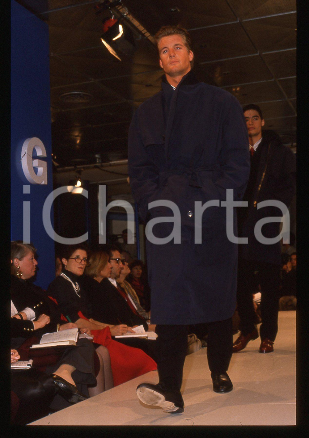 35mm vintage slide* 1989 MILANO - Sfilata Enrico COVERI Autunno-Inverno (39)
