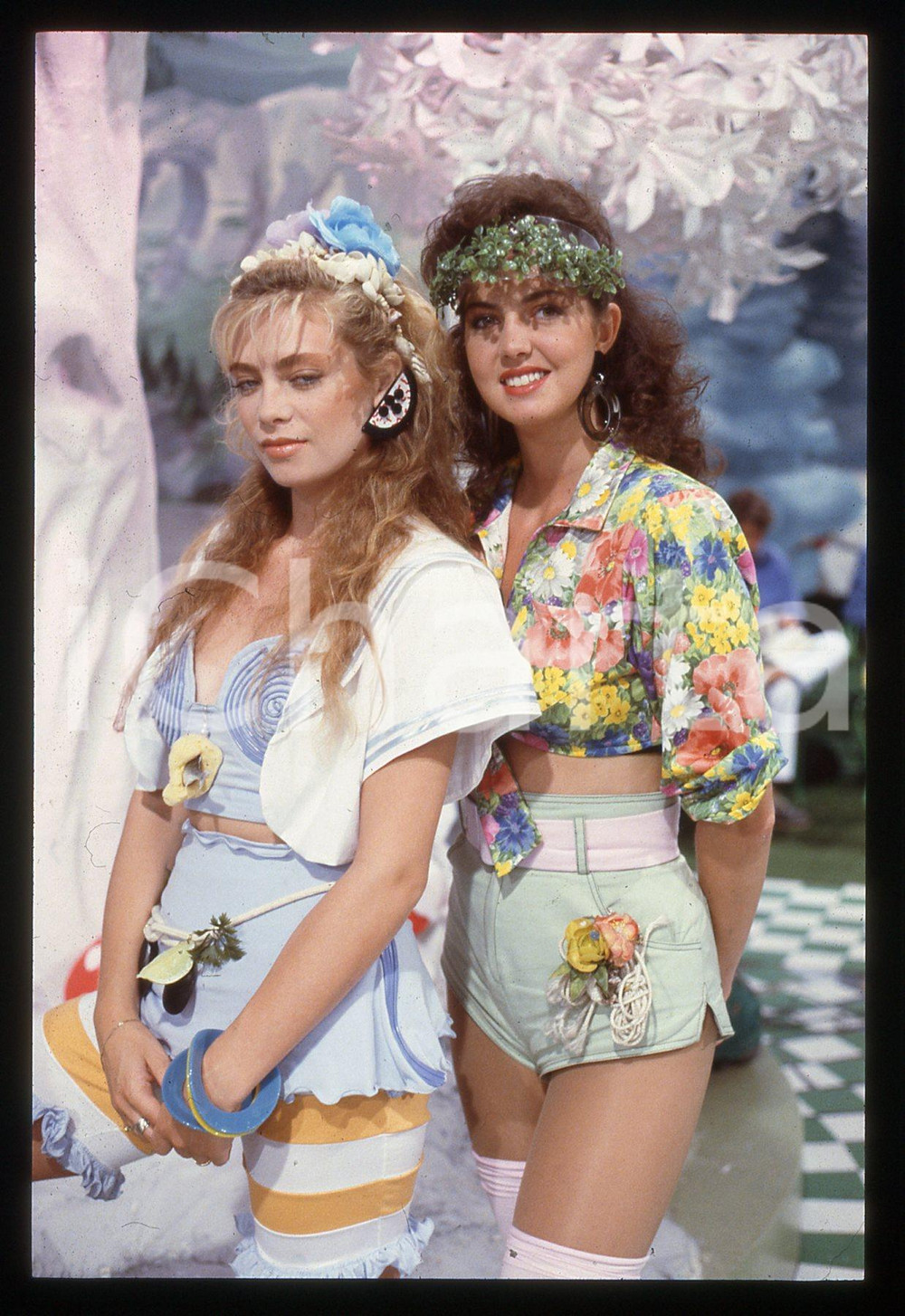 35mm vintage slide* 1990 ca COSTUME - Emanuela ENFI e Gabriella LUNGHI (5)