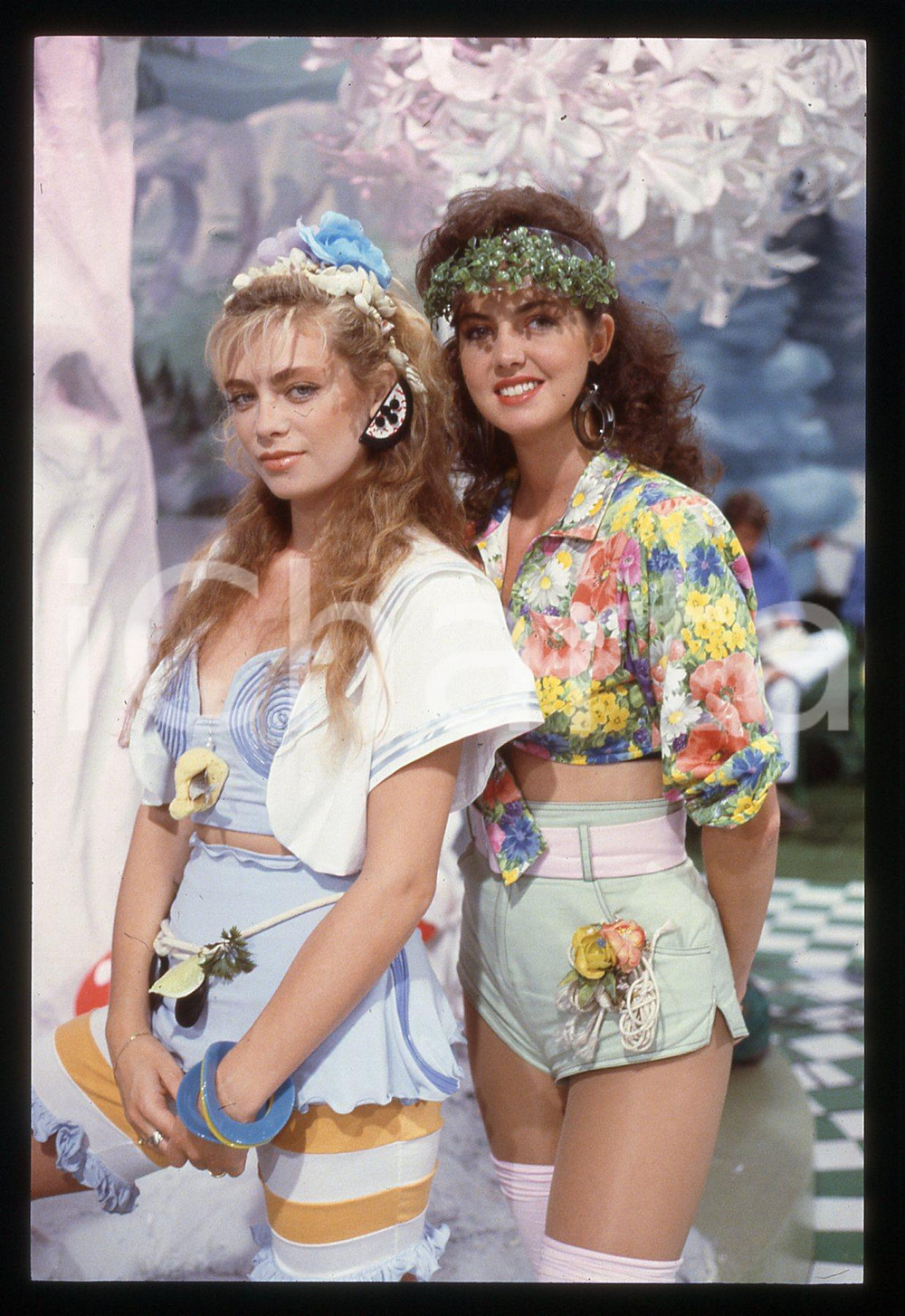35mm vintage slide* 1990 ca COSTUME - Emanuela ENFI e Gabriella LUNGHI (4)
