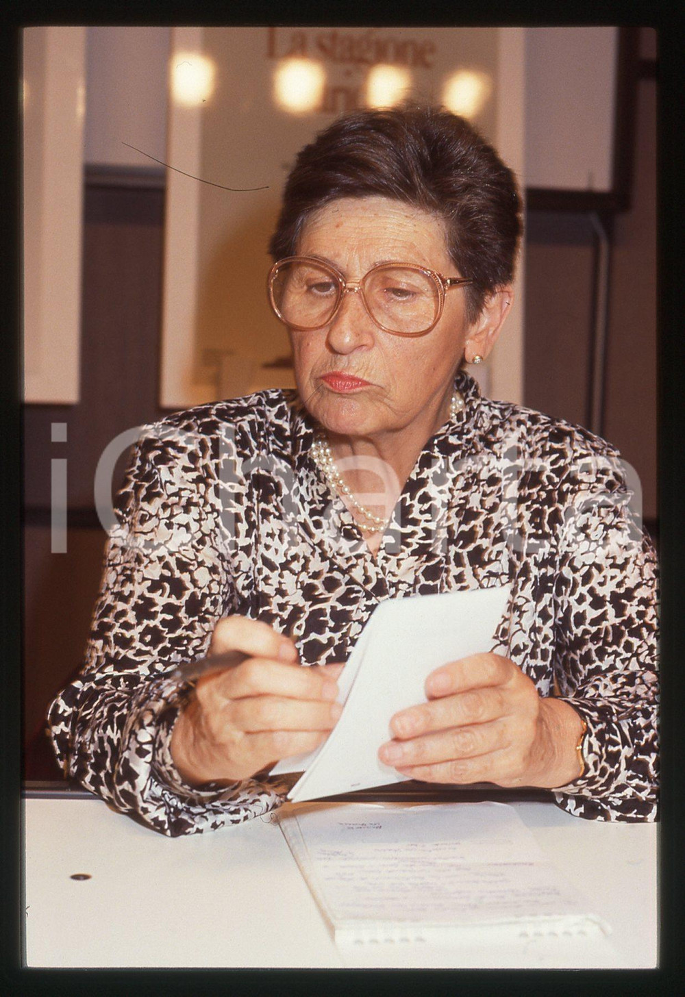 35mm vintage slide* 1987 COSTUME - Miriam MAFAI (10)