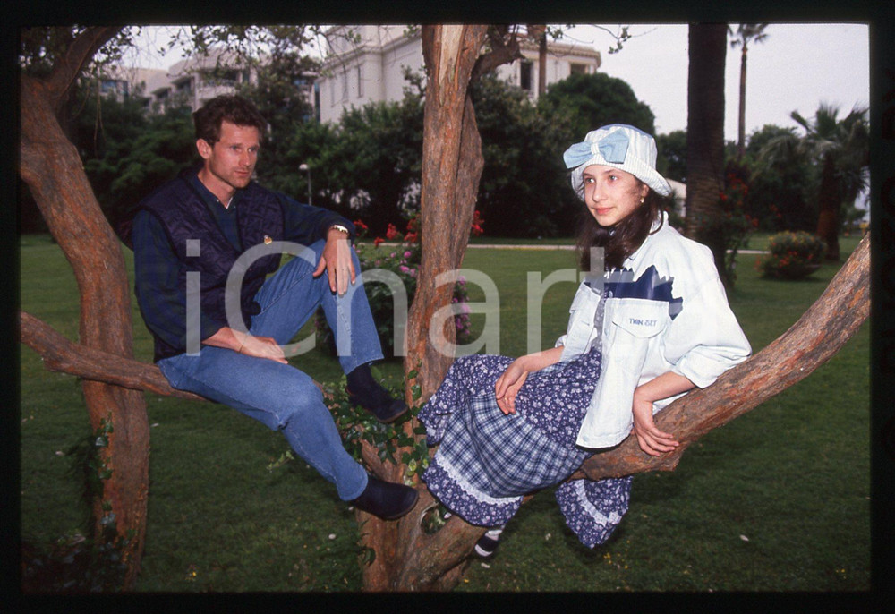 35mm vintage slide* 1994 FESTIVAL CANNES - Alessandra MILAN e Marco PAULETTI (2)